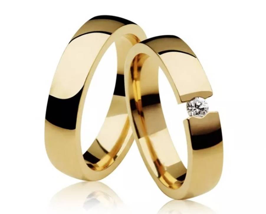 Par de Aliança Casamento de Ouro 18k com Diamante de 10 Pontos